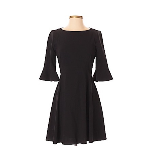 Tahari Dresses & Skirts - Tahari Dress Full Skirt and 1/2 Sleeves Black. Fully Lined. Size 2P.